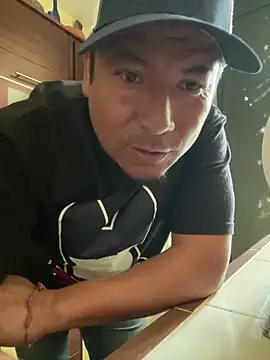 Snapshot of CBaizon chatting on February 12, 5:48 pm CBaizon online show from February 12, 5:48 pm