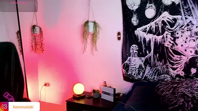 kemmadakii online show from April 10, 11:09 pm