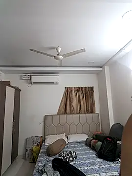 Snapshot of ridetoheaven chatting on September 26, 4:38 am ridetoheaven online show from September 26, 4:38 am