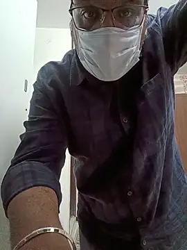 Snapshot of ridetoheaven chatting on January 6, 1:37 pm ridetoheaven online show from January 6, 1:37 pm