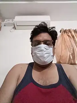 Snapshot of ridetoheaven chatting on January 15, 8:19 am ridetoheaven online show from January 15, 8:19 am