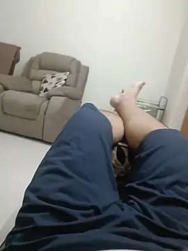 Snapshot of ridetoheaven chatting on February 21, 6:09 pm ridetoheaven online show from February 21, 6:09 pm