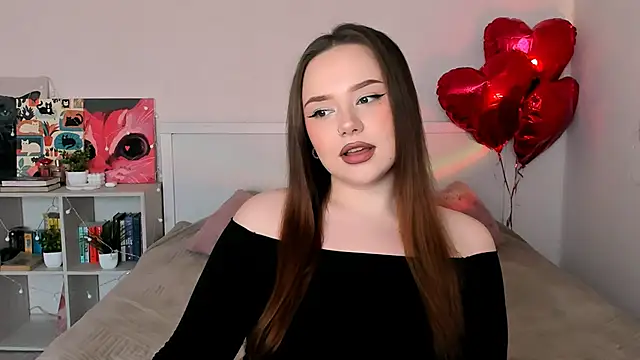 LittleKiitten online show from June 7, 2:54 pm