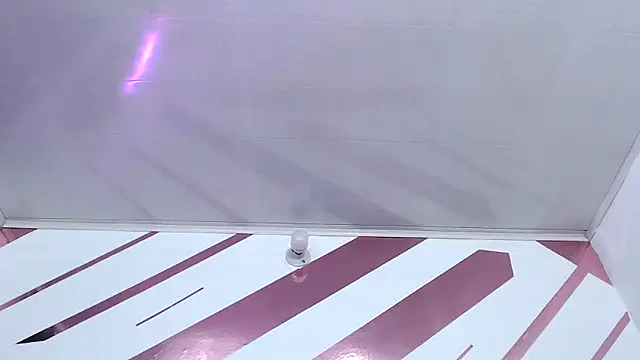 Snapshot of Kitten_Hot_ chatting on October 18, 7:20 am Kitten Hot online show from October 18, 7:20 am