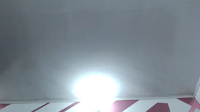 Snapshot of Kitten_Hot_ chatting on November 20, 3:18 am Kitten Hot online show from November 20, 3:18 am