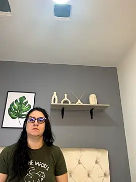 Soe Lara online show from September 12, 10:48 am