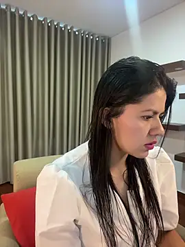 Alice Biel online show from March 15, 2:12 pm