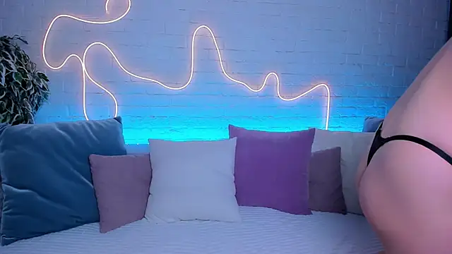 rossy babe  online show from October 28, 12:14 am