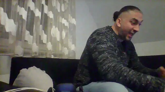 NewyorkDimi online show from March 6, 12:10 am