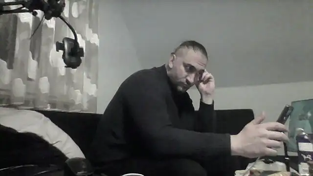 Snapshot of NewyorkDimi chatting on November 20, 12:55 am NewyorkDimi online show from November 20, 12:55 am