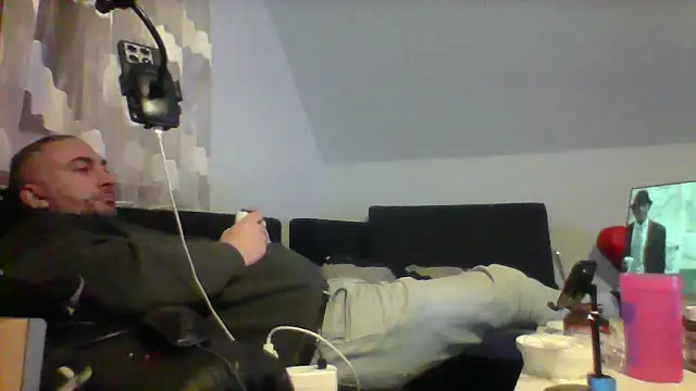 Snapshot of NewyorkDimi chatting on November 27, 1:29 am NewyorkDimi online show from November 27, 1:29 am