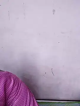 Snapshot of pujabhabi51 chatting on December 9, 6:12 am pujabhabi51 online show from December 9, 6:12 am