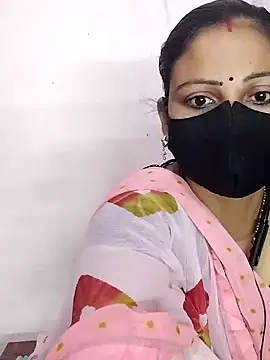 Snapshot of pujabhabi51 chatting on January 18, 7:37 pm pujabhabi51 online show from January 18, 7:37 pm