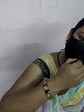 Snapshot of pujabhabi51 chatting on February 4, 8:38 pm pujabhabi51 online show from February 4, 8:38 pm