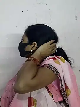 Snapshot of pujabhabi51 chatting on February 13, 11:37 pm pujabhabi51 online show from February 13, 11:37 pm