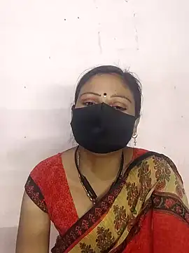 Snapshot of pujabhabi51 chatting on February 19, 6:43 pm pujabhabi51 online show from February 19, 6:43 pm