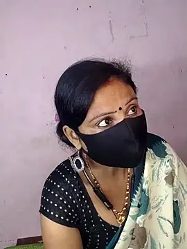 Snapshot of pujabhabi51 chatting on March 1, 2:13 pm pujabhabi51 online show from March 1, 2:13 pm