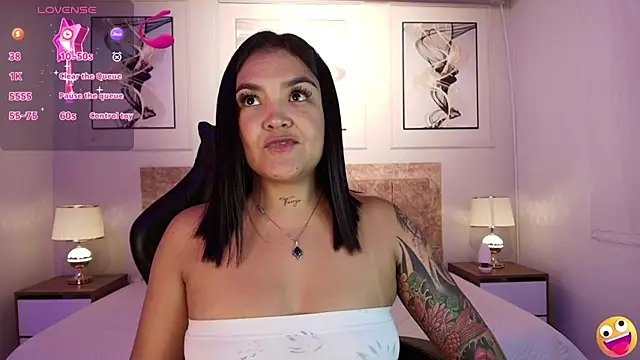 lyn adamns online show from December 17, 10:54 pm