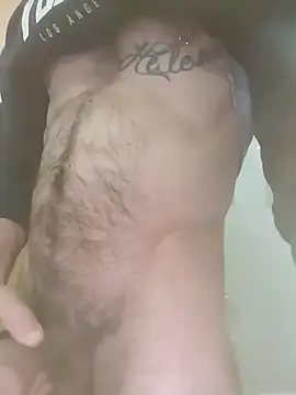 Snapshot of jonyfree1978 chatting on December 21, 2:37 pm jonyfree1978 online show from December 21, 2:37 pm