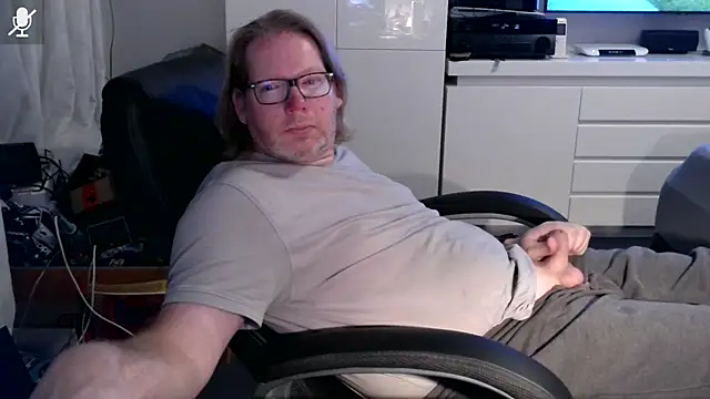 VSteph online show from November 8, 10:41 pm