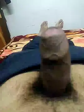 Snapshot of fuckboi2103 chatting on January 5, 8:54 am fuckboi2103 online show from January 5, 8:54 am