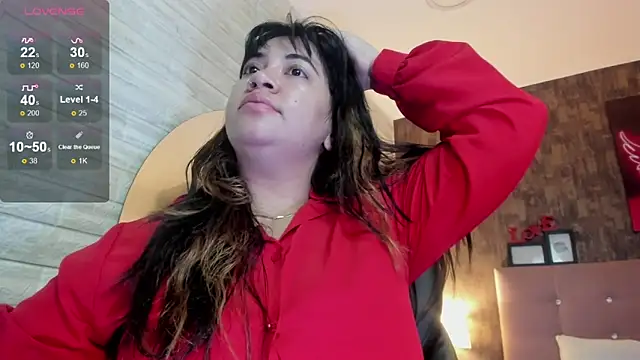 Snapshot of alice__tylor chatting on October 10, 11:20 am alice  tylor online show from October 10, 11:20 am
