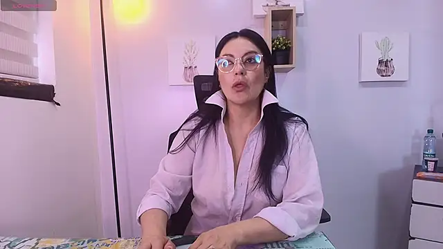 Zuzana21 online show from May 4, 1:29 pm