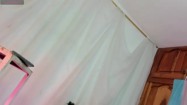 Itsme Daniela online show from February 27, 5:02 pm