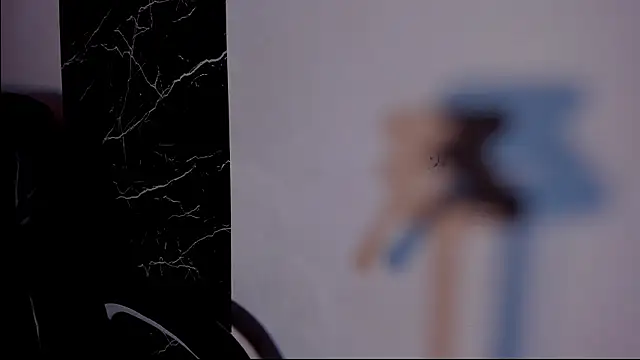 Snapshot of ssofia_25 chatting on February 28, 3:51 am ssofia 25 online show from February 28, 3:51 am