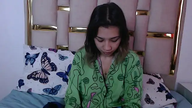 Snapshot of nina_carther chatting on November 11, 11:10 am nina carther online show from November 11, 11:10 am