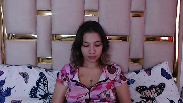 Snapshot of nina_carther chatting on November 12, 11:10 am nina carther online show from November 12, 11:10 am