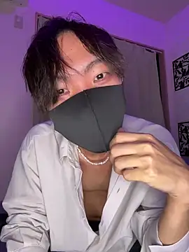 Snapshot of UKI06 chatting on January 15, 4:21 pm UKI06 online show from January 15, 4:21 pm