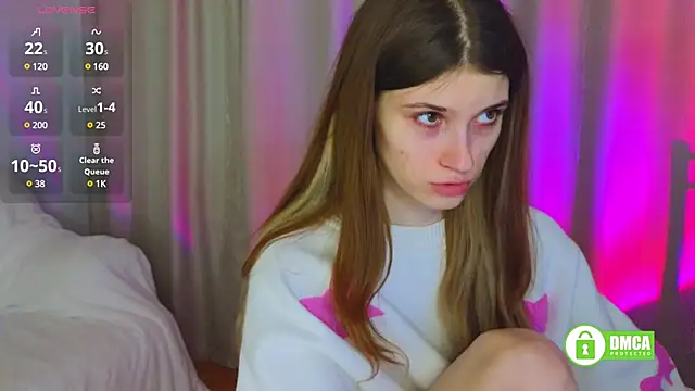 Hello Vivienne online show from March 13, 4:12 pm