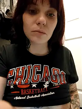 Snapshot of Mercedez_BaBy chatting on February 4, 4:37 am Mercedez BaBy online show from February 4, 4:37 am