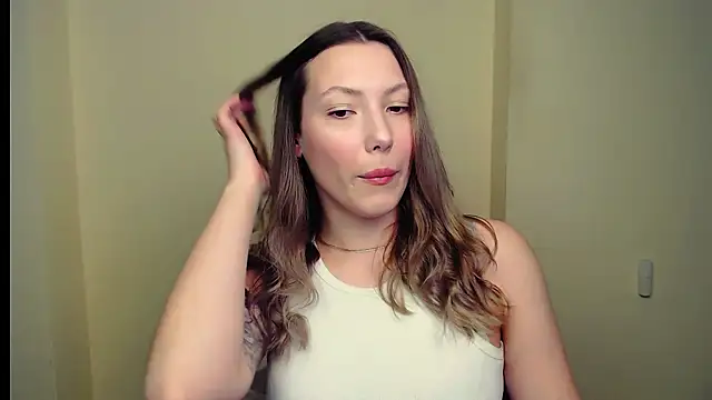 VanessaMay  online show from March 19, 5:28 pm