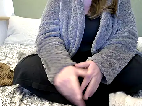 MarthaBriest online show from October 18, 8:26 am