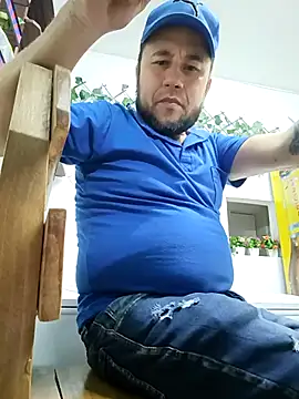 Snapshot of very2_sexy chatting on September 29, 4:17 am very2 sexy online show from September 29, 4:17 am