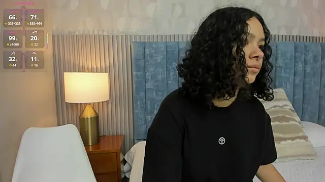 pretty sunlight  online show from December 21, 1:46 am