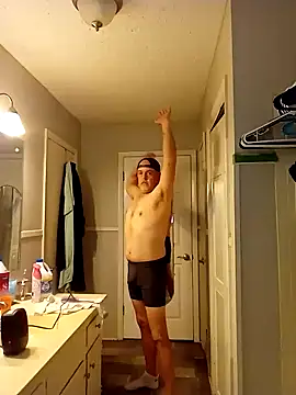 Snapshot of marc1812 chatting on January 24, 8:32 pm marc1812 online show from January 24, 8:32 pm