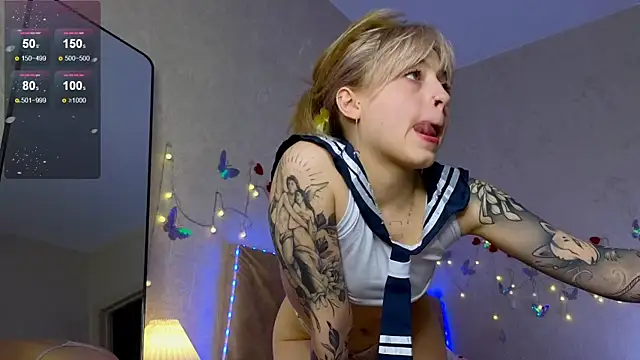 lavenderluxe online show from March 12, 9:24 pm