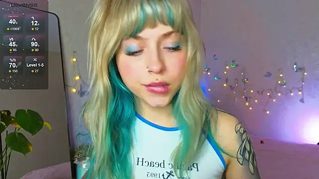 lavenderluxe online show from December 20, 8:10 am