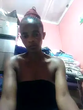 Snapshot of sweets_80 chatting on December 21, 9:15 pm sweets 80 online show from December 21, 9:15 pm