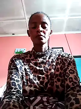 Snapshot of sweets_80 chatting on December 26, 2:16 pm sweets 80 online show from December 26, 2:16 pm