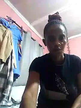 Snapshot of sweets_80 chatting on January 7, 9:57 pm sweets 80 online show from January 7, 9:57 pm