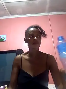 Snapshot of sweets_80 chatting on September 16, 5:58 pm sweets 80 online show from September 16, 5:58 pm