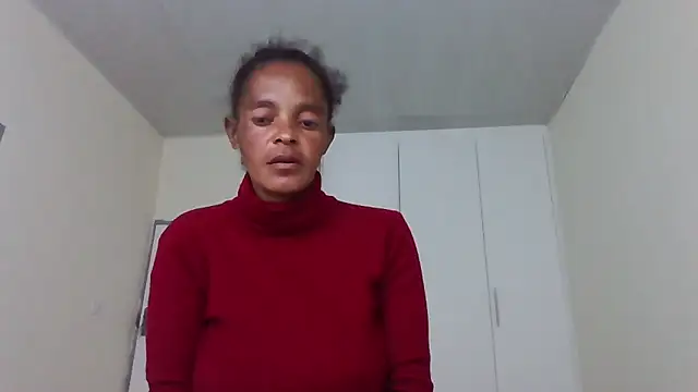 Snapshot of sweets_80 chatting on November 12, 2:50 pm sweets 80 online show from November 12, 2:50 pm