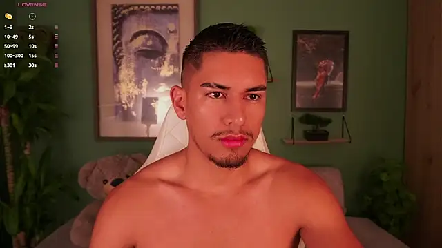 Aaronfox x online show from February 16, 10:43 am