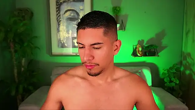 Aaronfox x online show from March 13, 9:21 am