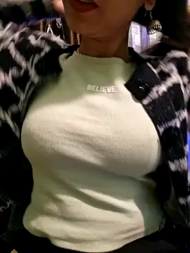 MIss-Naina online show from January 5, 9:57 pm