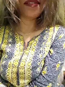 MIss-Naina online show from February 2, 8:46 am